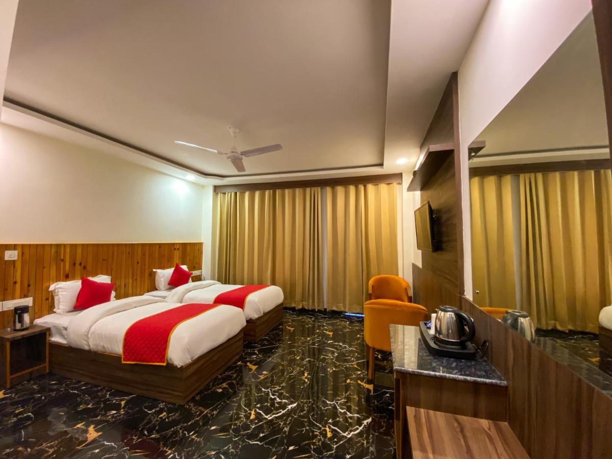 Highsky Resort Дармсала Экстерьер фото