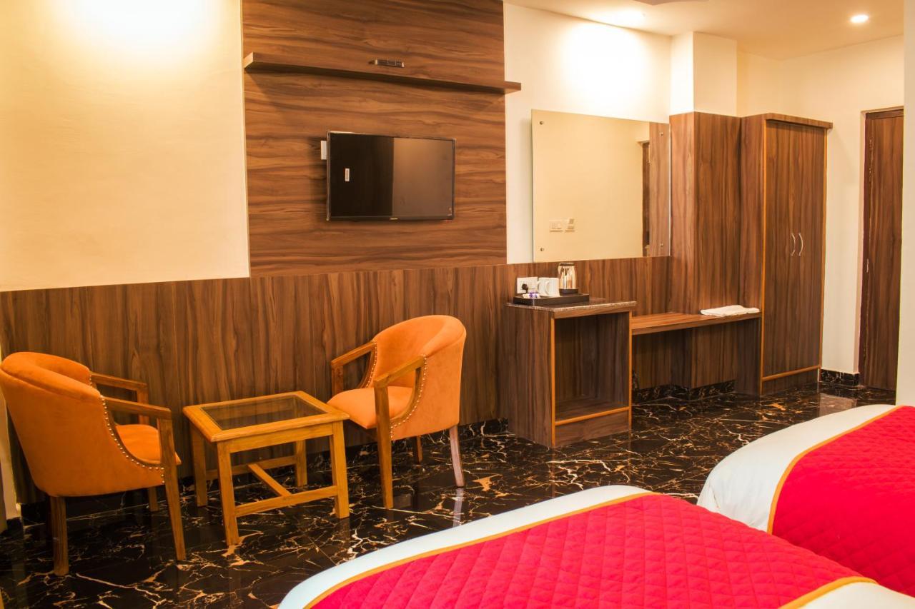 Highsky Resort Дармсала Экстерьер фото
