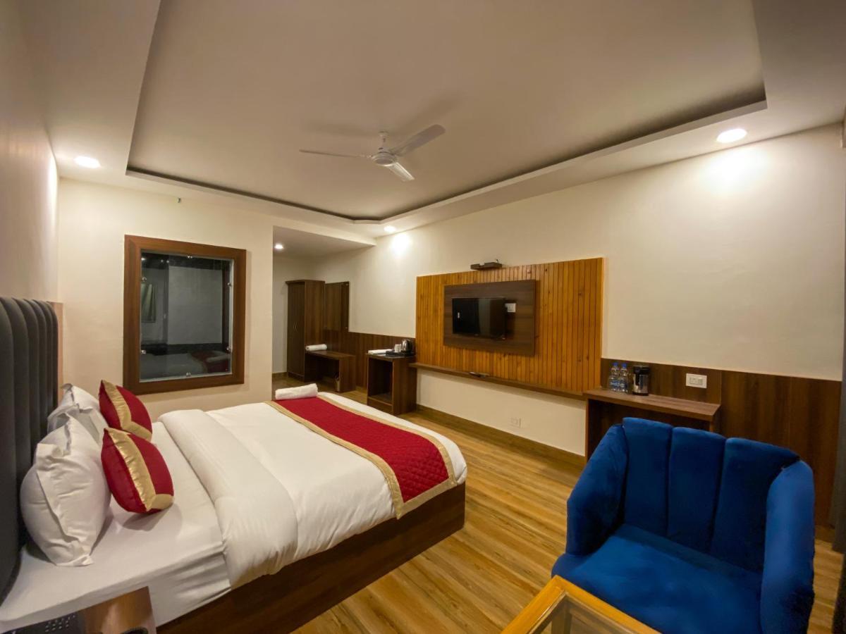 Highsky Resort Дармсала Экстерьер фото